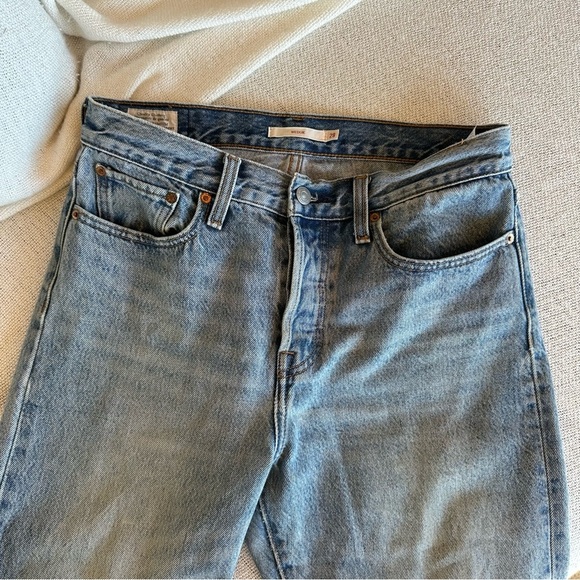 Levi’s Premium WEDGIE ICON FIT ANKLE WOMEN'S JEANS Color Shut Up - Medium Wash - Picture 5 of 8